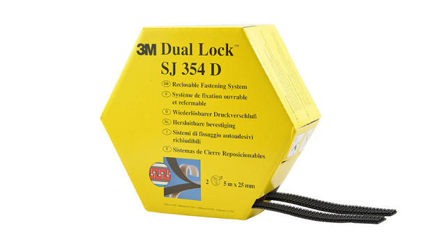 Dual Lock is een eenvoudig bevestigingssysteem voor bijvoorbeeld het bevestigen van plafondplaten.