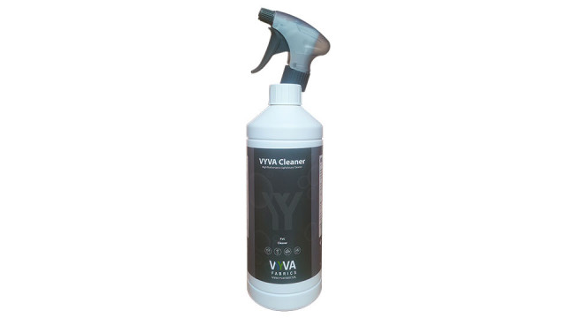 VYVA Cleaner is voor het reinigen van kunstleer.